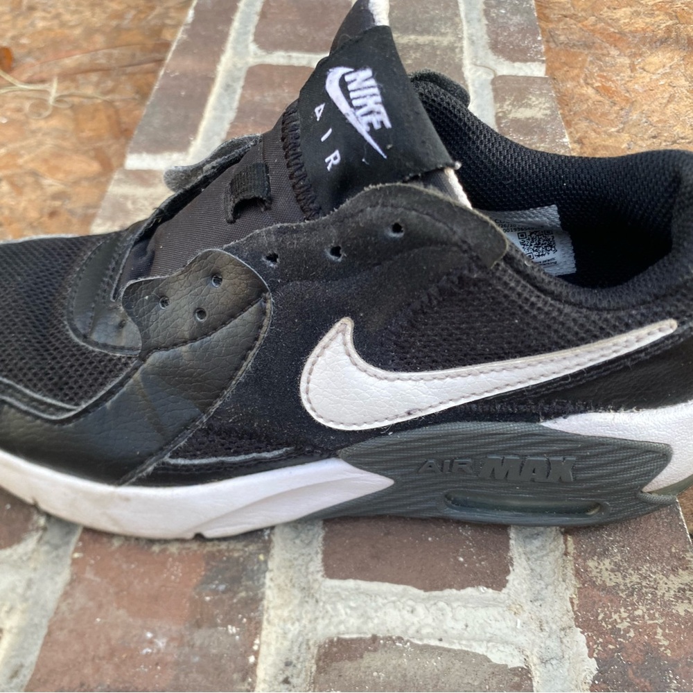 Nike Kids Air Max Black and White Sneakers